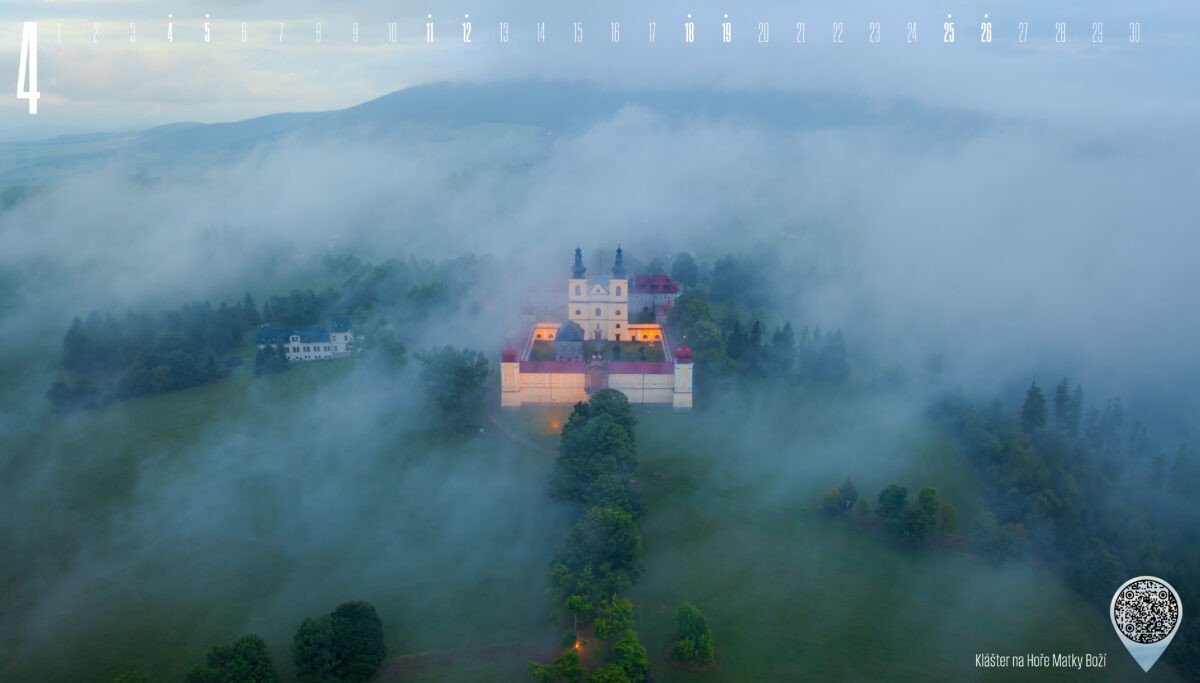 Kalendář 2026 – DUBEN | Kubíček VHS